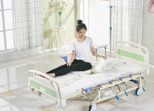 Giường bệnh 4 tay quay
